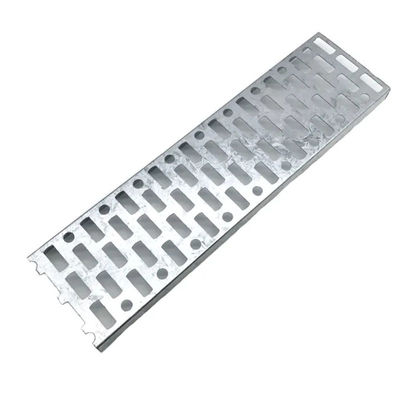 Yüksek Sertlik Metal Kablo Tavası Galvanizli Çelik Kanal Özel Genişlik