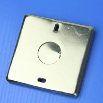 Standart Boyut 1.0mm Elektrik Bağlantı Kutusu Kapak Plakası Metal Kabuk Yanmaz